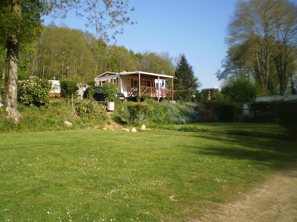 Camping Le Bois Jahan Brunelles Kültér fotó
