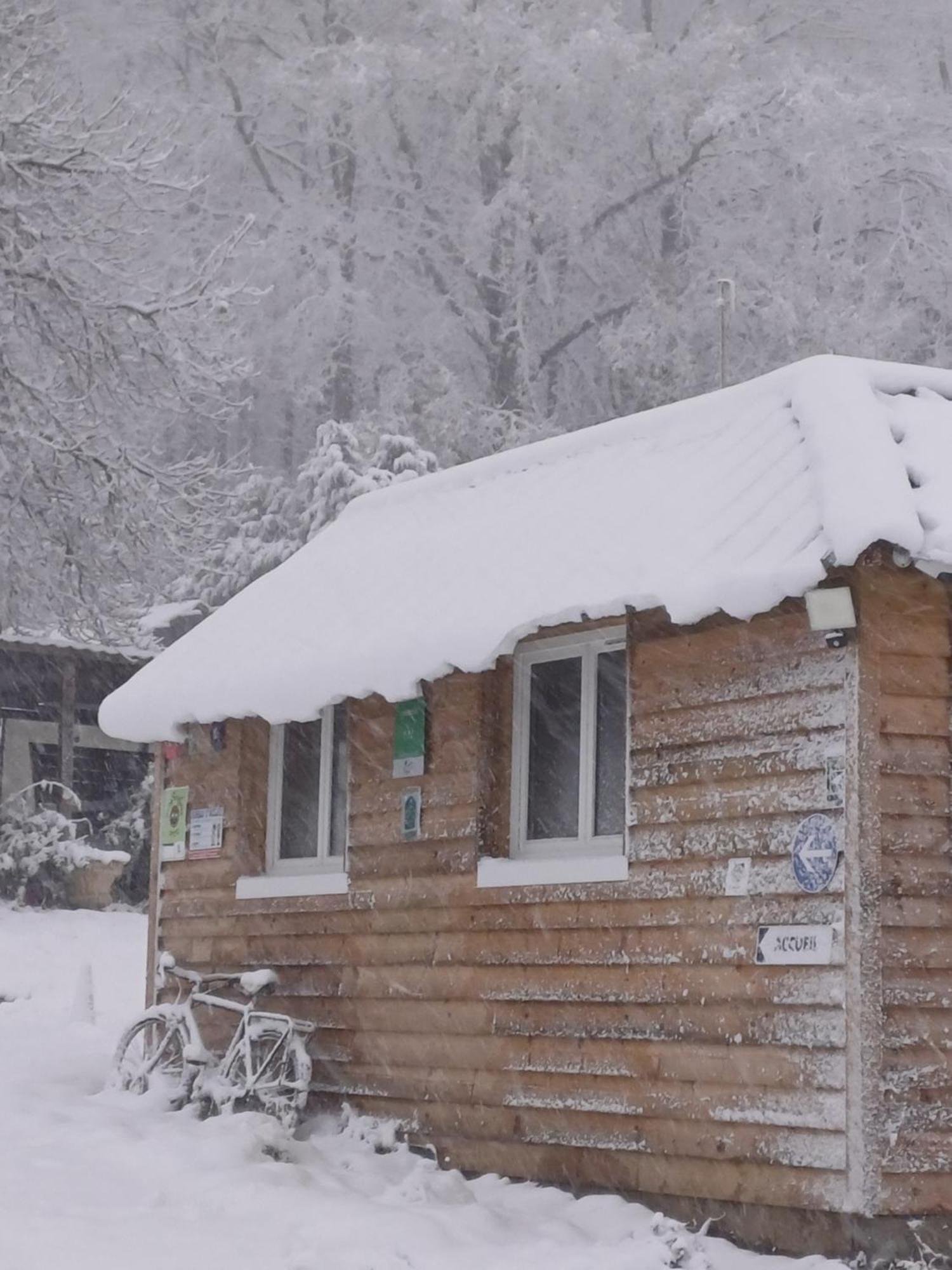 Camping Le Bois Jahan Brunelles Kültér fotó